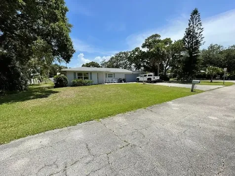 395 19th Street Vero Beach FL 32960