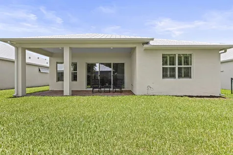 1143 4th Lane SW Vero Beach FL 32962