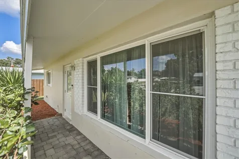 1956 1st Place SW Vero Beach FL 32962