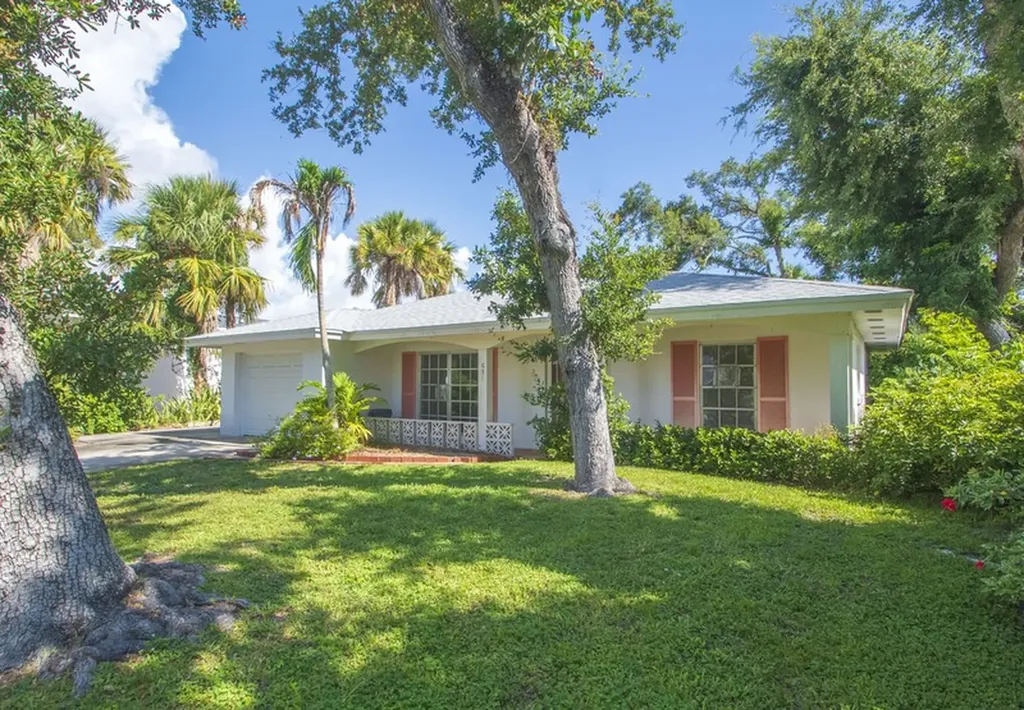 531 Cypress Road Vero Beach FL 32963