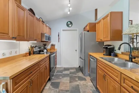 6287 N Mirror Lake Drive Sebastian FL 32958