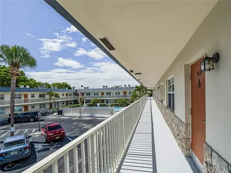 923 22nd Place Vero Beach FL 32960