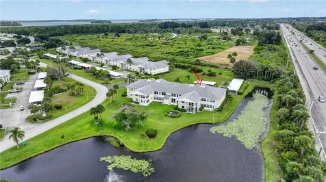 203 Grove Isle Circle Vero Beach FL 32962
