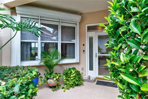 1723 Victoria Circle Vero Beach FL 32967