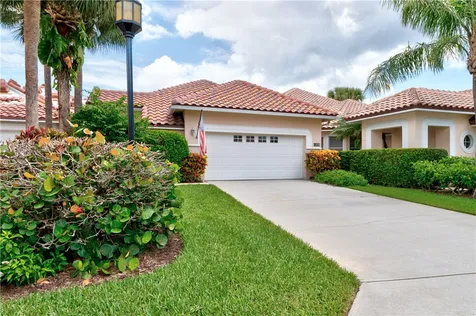 1723 Victoria Circle Vero Beach FL 32967