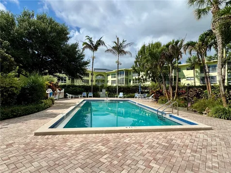 1100 Ponce De Leon Circle Vero Beach FL 32960