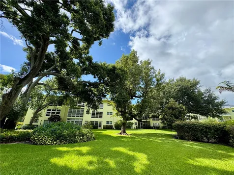 1100 Ponce De Leon Circle Vero Beach FL 32960
