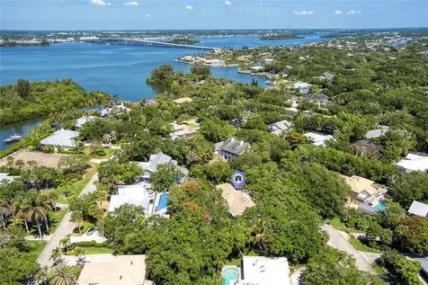 1371 Jonathans Trail Vero Beach FL 32963