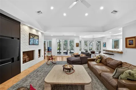1371 Jonathans Trail Vero Beach FL 32963
