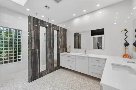 1371 Jonathans Trail Vero Beach FL 32963