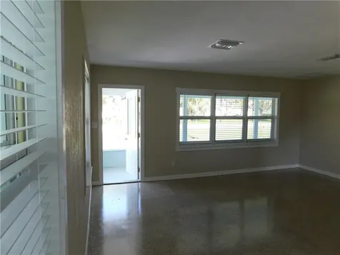 9896 Pine Street Sebastian FL 32976
