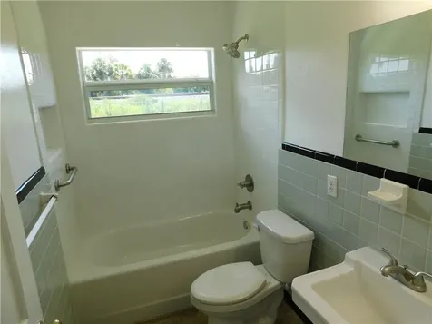 9896 Pine Street Sebastian FL 32976