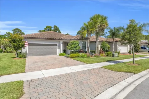 4139 Basket Oak Circle Vero Beach FL 32967