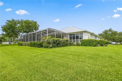 1000 White Tail Avenue SW Vero Beach FL 32968