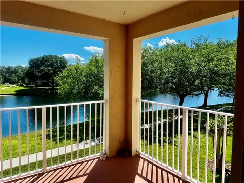 1650 N 42nd Circle Vero Beach FL 32967