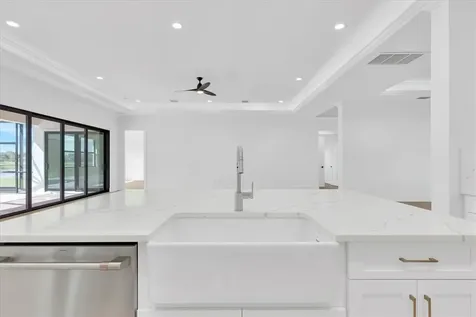 520 Caroline Drive Vero Beach FL 32968