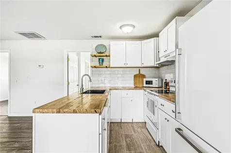 1441 4th Avenue Vero Beach FL 32960