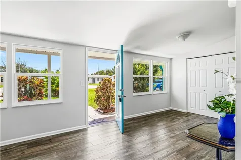 1441 4th Avenue Vero Beach FL 32960
