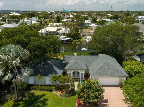 165 Mckee Lane Vero Beach FL 32960