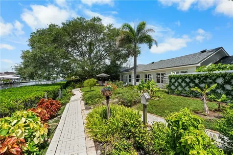 165 Mckee Lane Vero Beach FL 32960