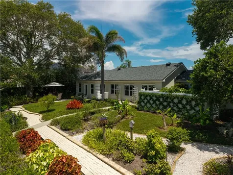 165 Mckee Lane Vero Beach FL 32960