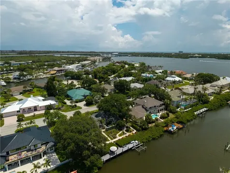 165 Mckee Lane Vero Beach FL 32960