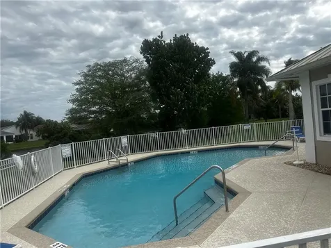 6275 33rd Manor Vero Beach FL 32966
