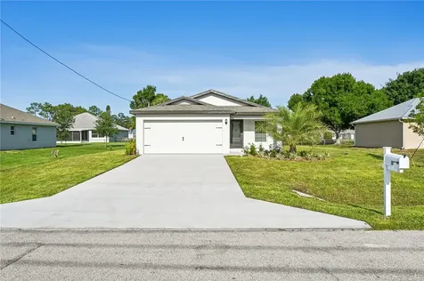 8565 104th Court Vero Beach FL 32967