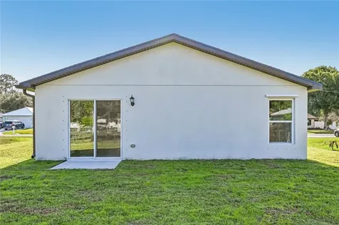 8565 104th Court Vero Beach FL 32967