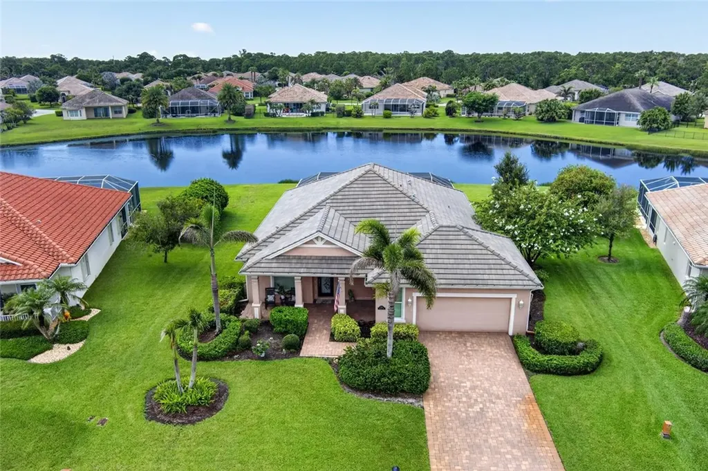7630 Mesetta Way Vero Beach FL 32967