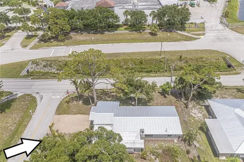 1515 20th Avenue Vero Beach FL 32960