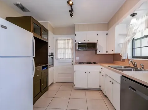 1515 20th Avenue Vero Beach FL 32960
