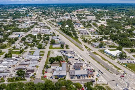 2566 Us Highway 1 Vero Beach FL 32960