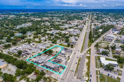2566 Us Highway 1 Vero Beach FL 32960
