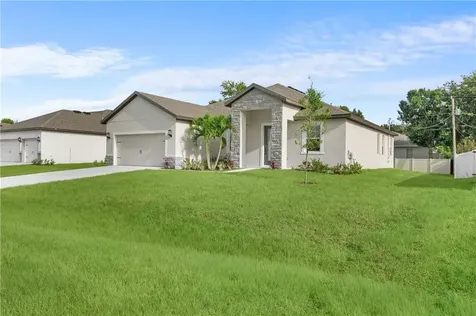 9345 101st Avenue Vero Beach FL 32967