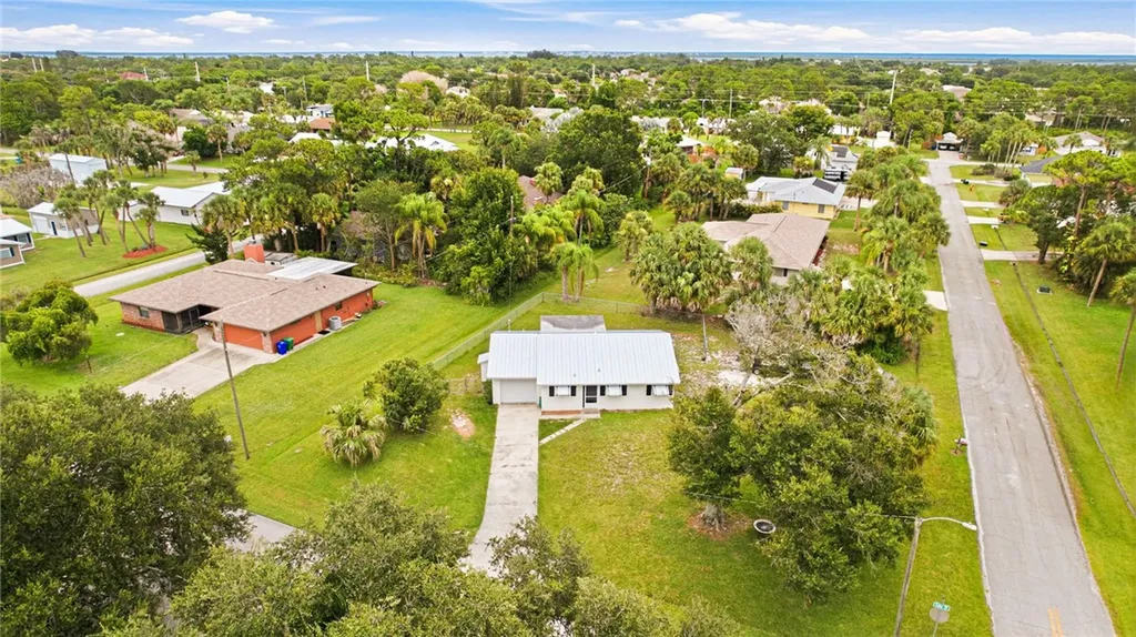273 Easy Street Sebastian FL 32958