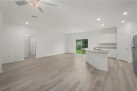 8835 W 98th Avenue Vero Beach FL 32967