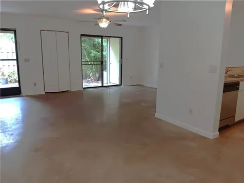 1403 39th Avenue Vero Beach FL 32960