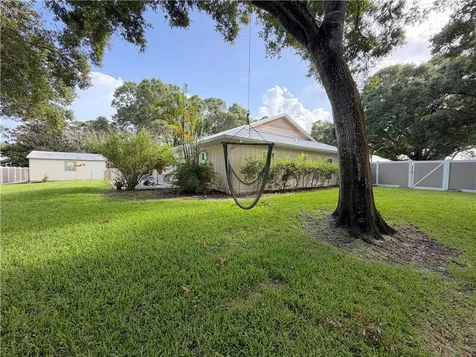 920 29th Court Vero Beach FL 32960