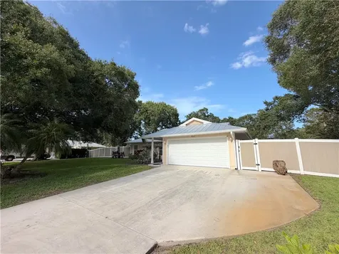 920 29th Court Vero Beach FL 32960