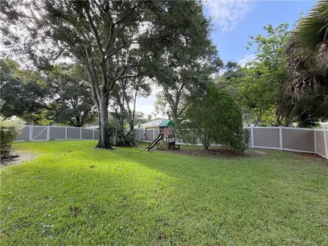 920 29th Court Vero Beach FL 32960