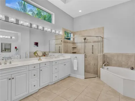 1286 River Reach Drive Vero Beach FL 32967