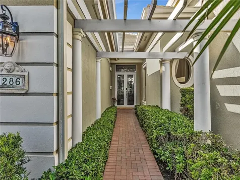 1286 River Reach Drive Vero Beach FL 32967