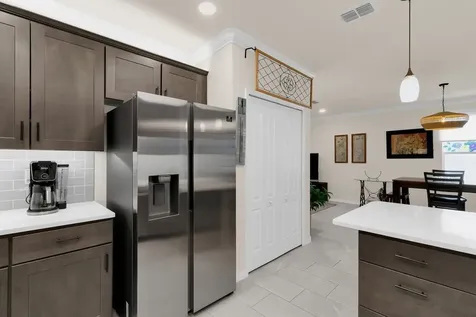 6105 Red Maple Manor Vero Beach FL 32966