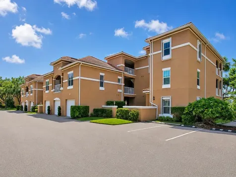 5025 Fairways Circle Vero Beach FL 32967