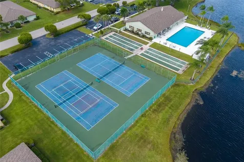 1758 Lakefront Boulevard Fort Pierce FL 34982