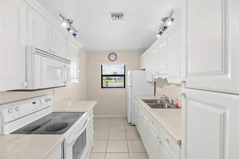 1758 Lakefront Boulevard Fort Pierce FL 34982