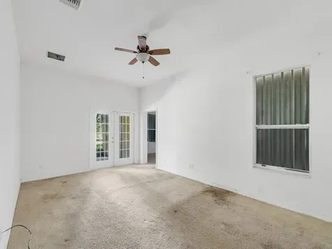 4655 52nd Avenue Vero Beach FL 32967