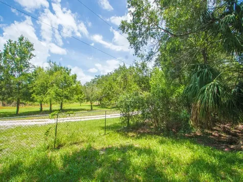 4655 52nd Avenue Vero Beach FL 32967