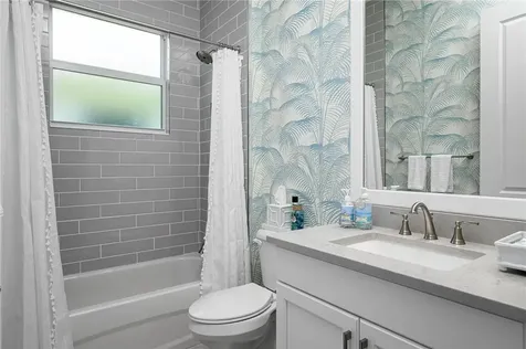 4218 Montagu Avenue Vero Beach FL 32967
